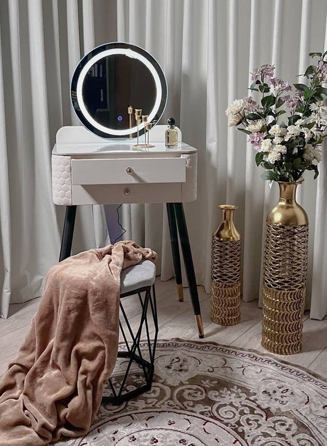 شي ون تسريحة مكياج بإضاءة LED وتصميم فاخر تضيف لمسة جمال لمنزلك - Image 2