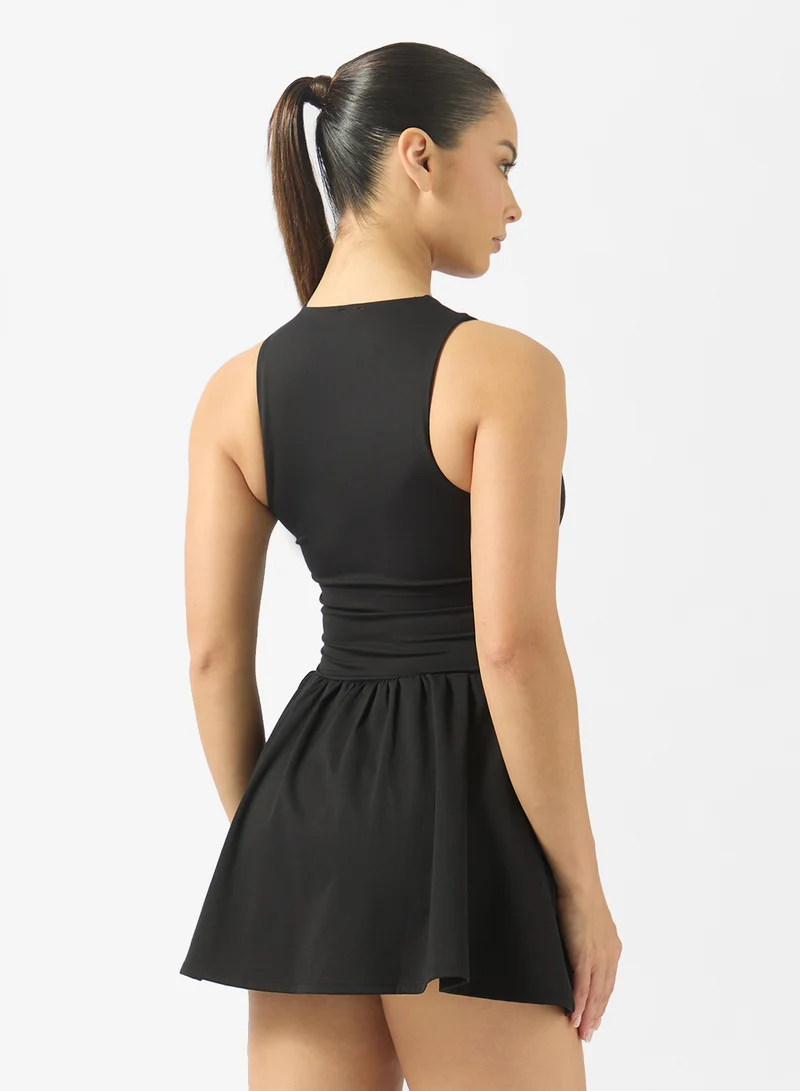 FRWD Body Contour Tennis Dress with Pleats