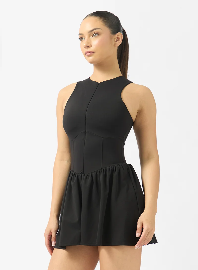 FRWD Body Contour Tennis Dress with Pleats