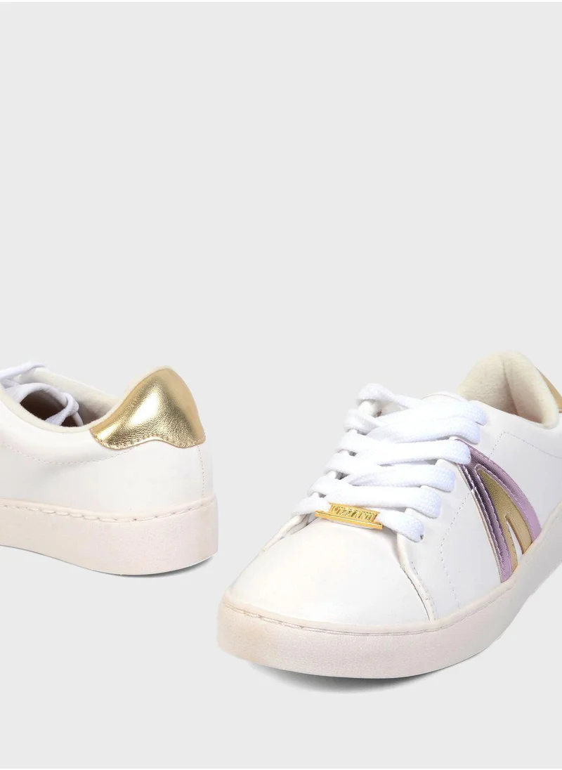 VIZZANO Essential Low Top Sneakers