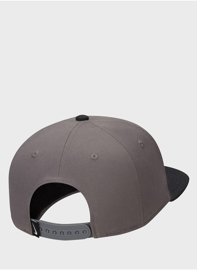 Nike - Dri-Fit Pro Futur Club Cap - Image 1