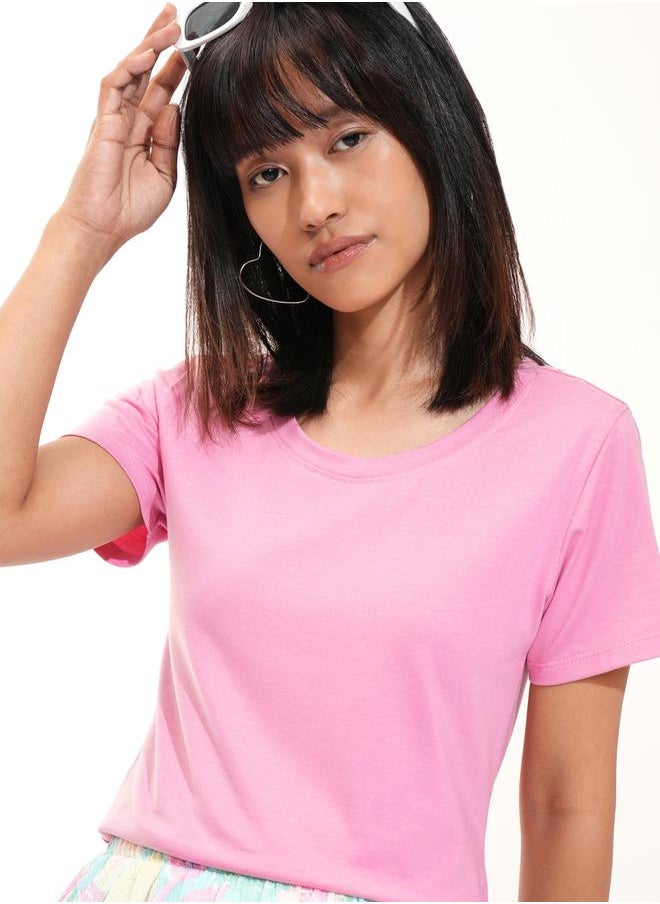 Tokyo Talkies Solid Round Neck Regular Fit T-Shirt by Styli  - Image 1