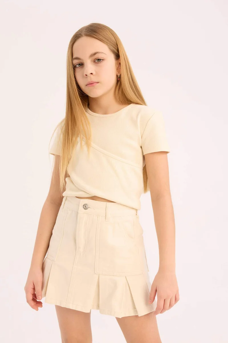 DeFacto Girl Slim Fit Crew Neck Short Sleeve T-Shirt