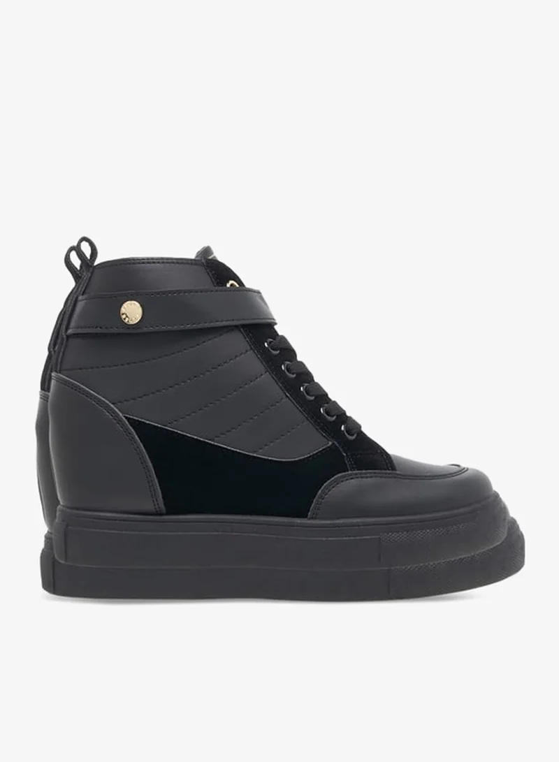 Women's Pand Sneakers with Hook and Loop Closure