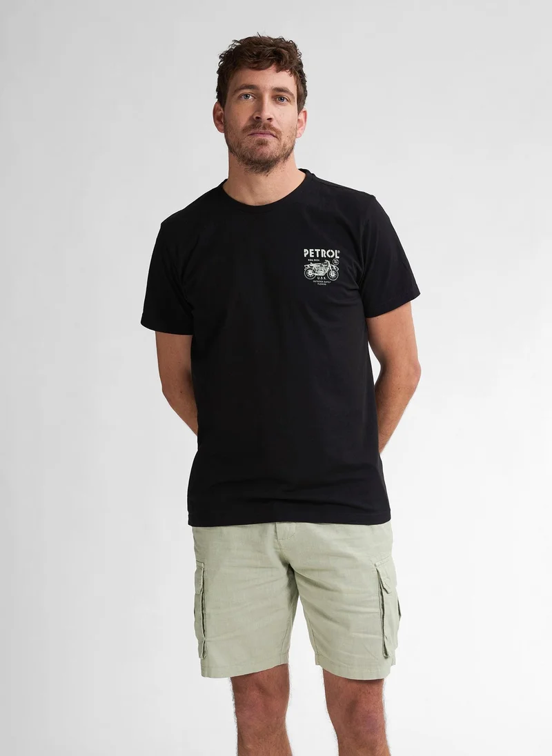 بترول اندستريز تيشيرت رجالي كلاسيك بطبعة
