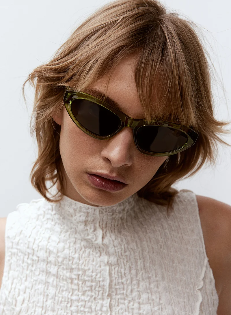 اتش اند ام Cat-Eye Sunglasses