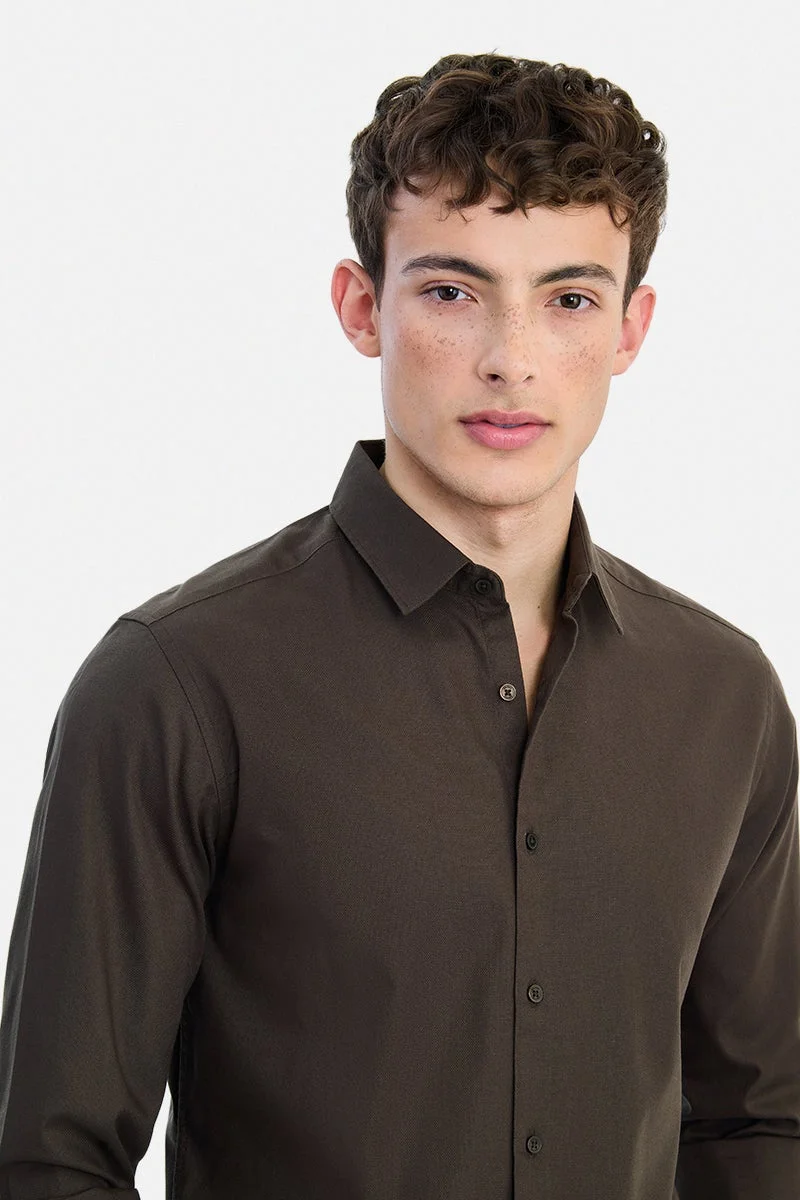 SNITCH Brown Solid Long Sleeve Slim Fit Formal Shirt