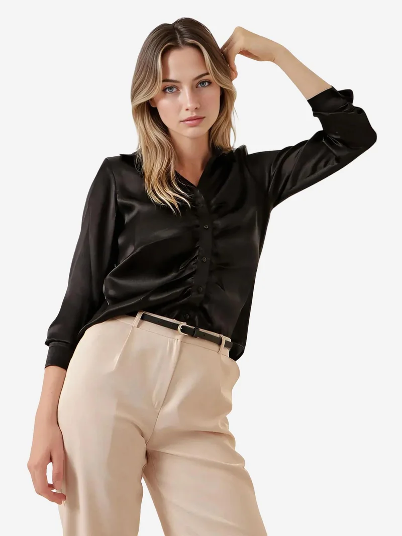 بيغ دارت قميص ساتان بأزرار وبطانة من بي دارت