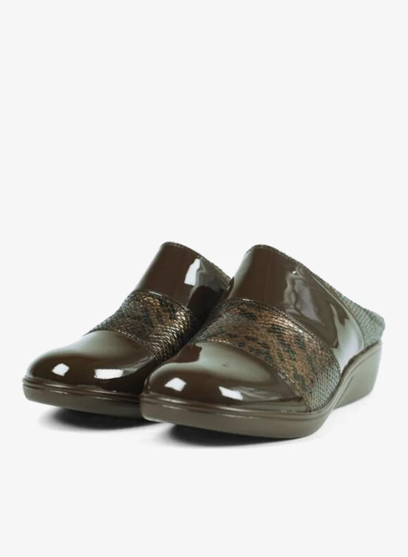 Zayna Coffee 092-3178 Zayna Ladies Casual Slides 2418-251 Coffee for Women | Best Price UAE