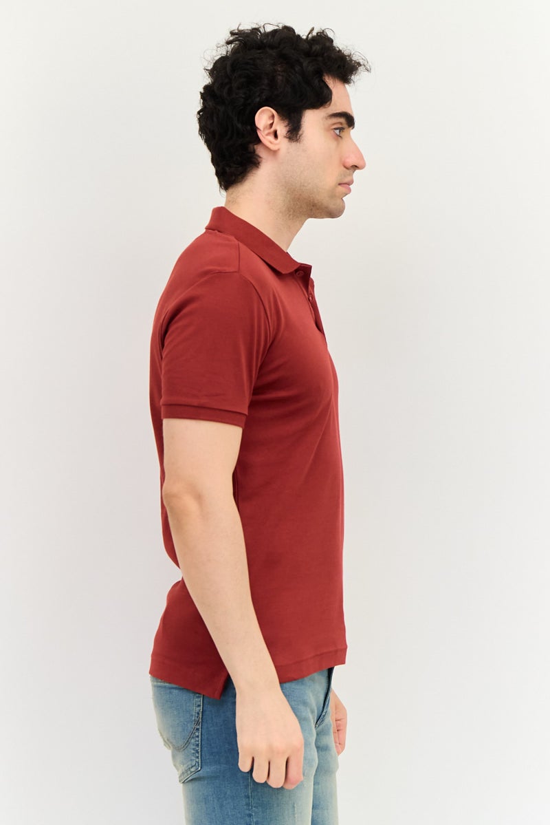 Levi's قميص بولو قصير الأكمام بتصميم عادي للرجال بشعار العلامة التجارية، مارون - Image 4