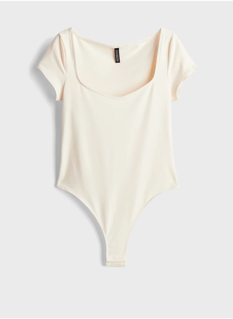 اتش اند ام Sweetheart-Neck Thong Body
