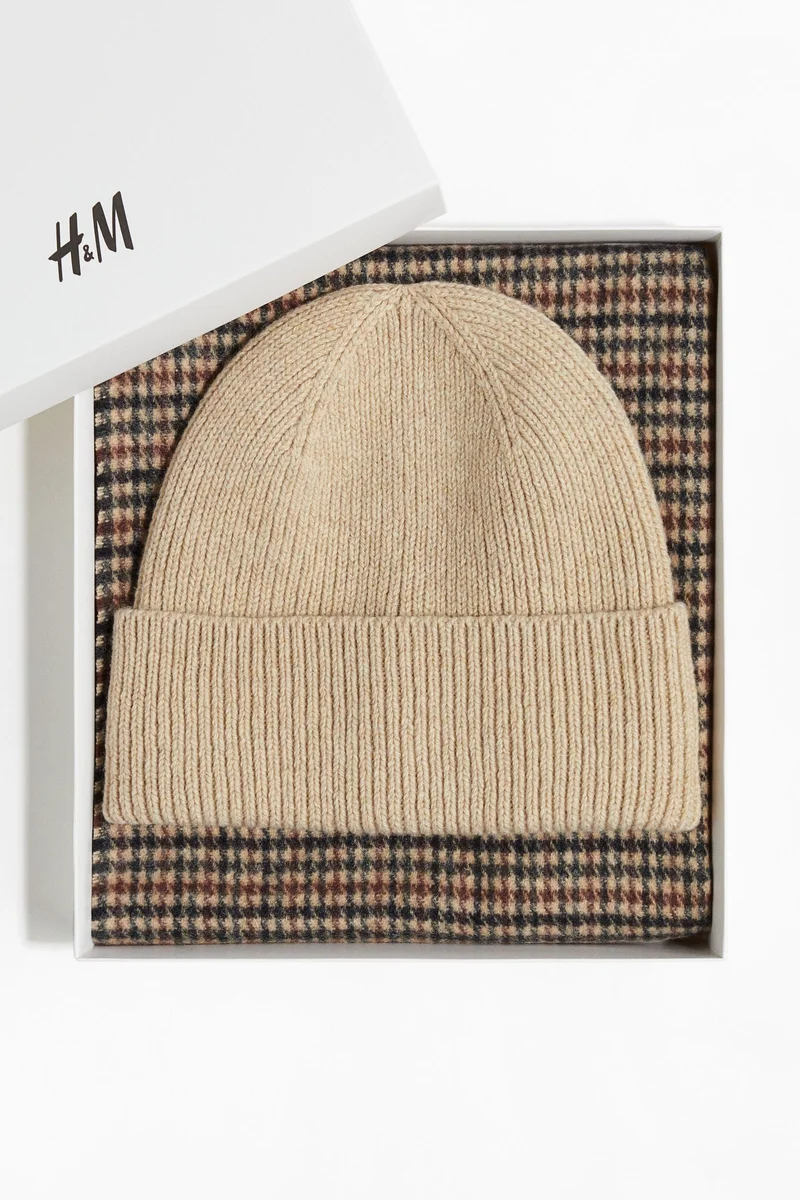 H&M 2-piece scarf and beanie set