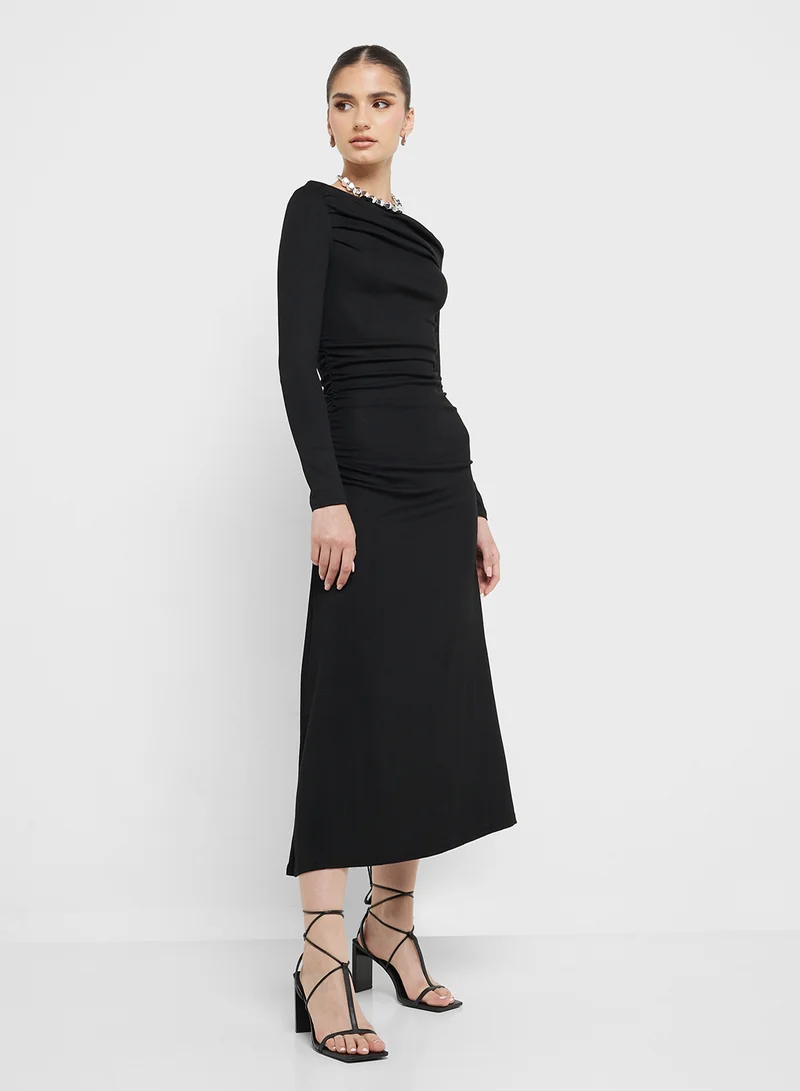 Ginger Black Ruched Midi Dress
