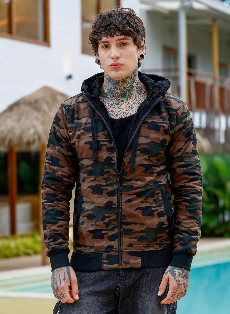 Campus Sutra Men's Forest Green Camouflage Hoodie With Insert Pocket For Casual Wear | Hooded Neck | Long Sleeve | Zipper Closure | Cotton Jacket Crafted With Comfort Fit For Everyday Wear | Green