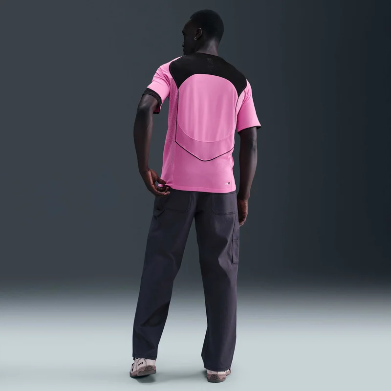 Nike Pink Men's Total 90 Dri-FIT Football Top for Men | Best Price UAE
