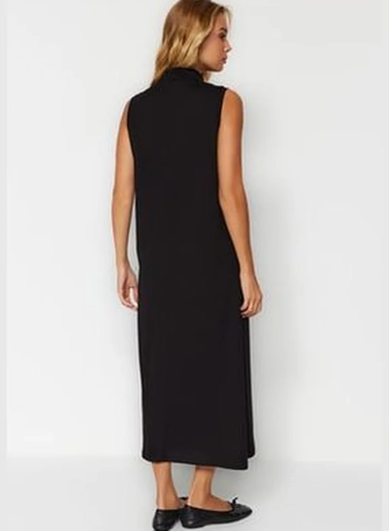 trendyol Sleeveless Mockneck Dress