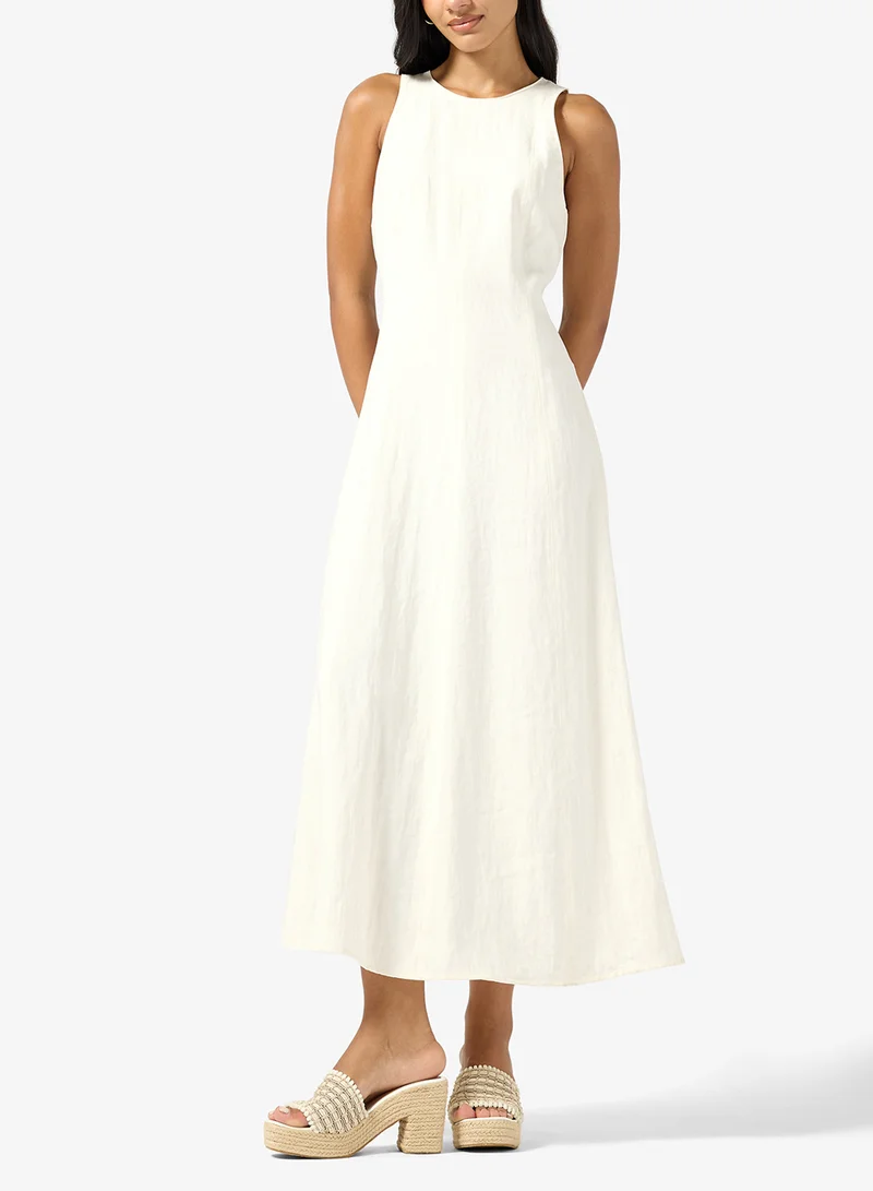 جينجر صنادل بكعب إسفيني