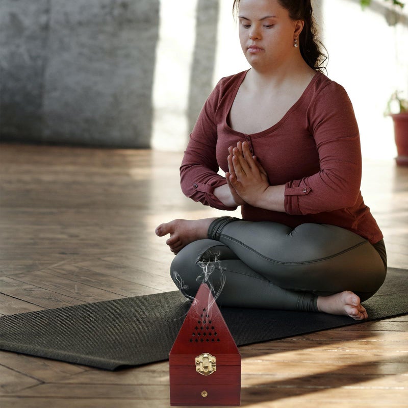 Vintage Pyramid Wooden Incense Burner 9.5x9.5x16cm Hollow Aromatherapy Decor Box - Image 5