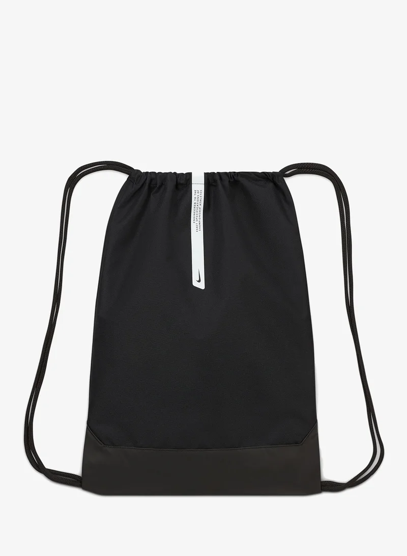 نايكي حقيبة رياضية أكاديمية