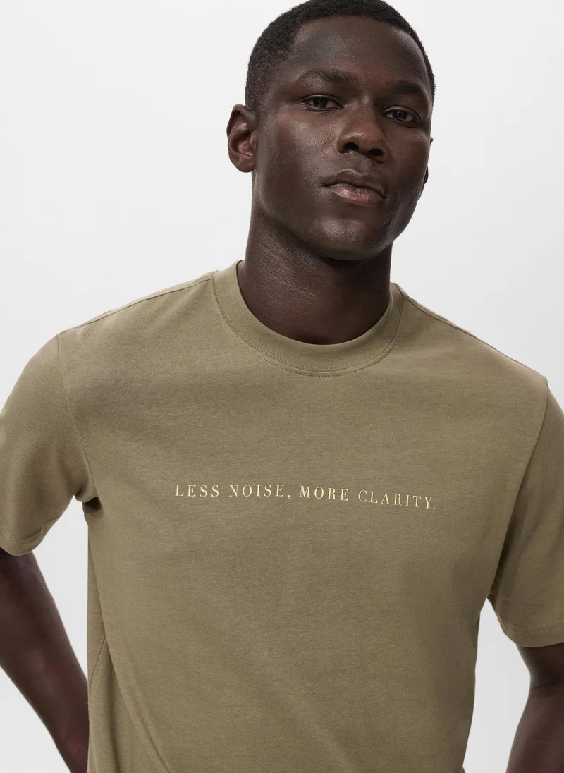 Mango Man 100% cotton t-shirt text