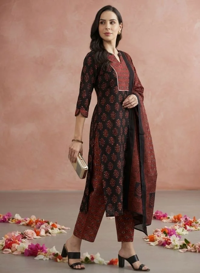Yuris  Yuris Women Black  Maroon Cotton Ethnic Motif Block Print Kurta with Trousers  Dupatta for Women | Best Price UAE