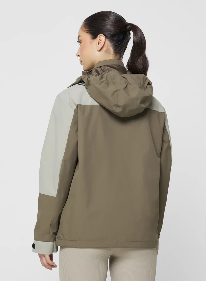 فورورد Colorblock Woven Hiking Jacket