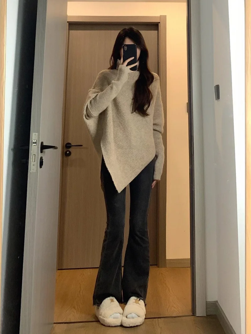 أوجيدر Taupe Full Sleeve Turtle Neck Asymmetrical Hem Sweater