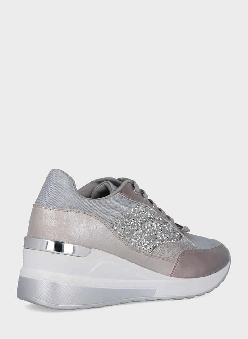 MENBUR Lace Up Low Top Sneakers