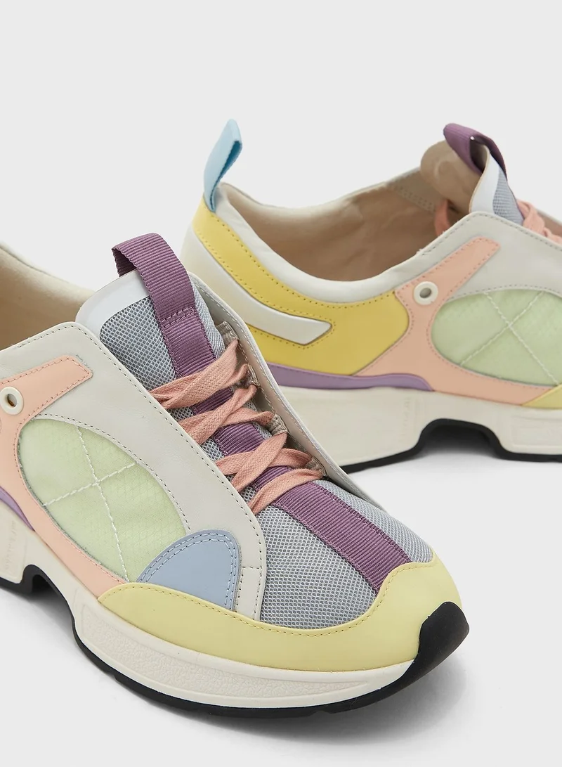 Kat Maconie Pina Low Top Sneakers