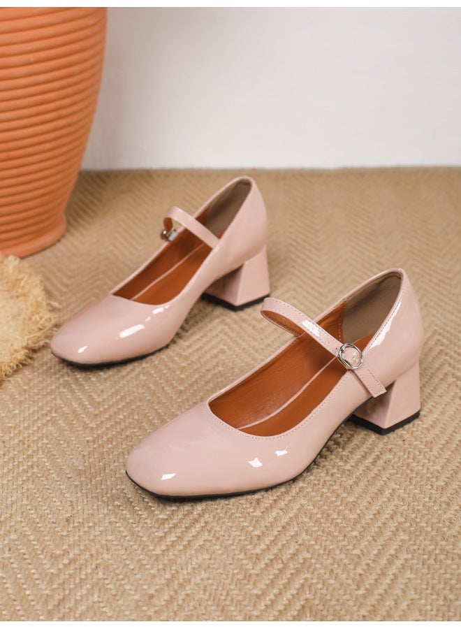 British Retro Patent Mary Jane Pumps | Chunky Heel, Thick Sole, Hollow Roman-Style Detailing - Image 1