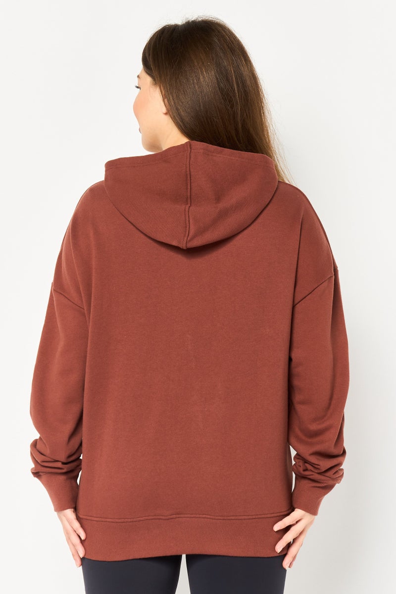 Champion بلوزة رياضية نسائية بأكمام طويلة مناسبة في الهواء الطلق، بني - Image 4