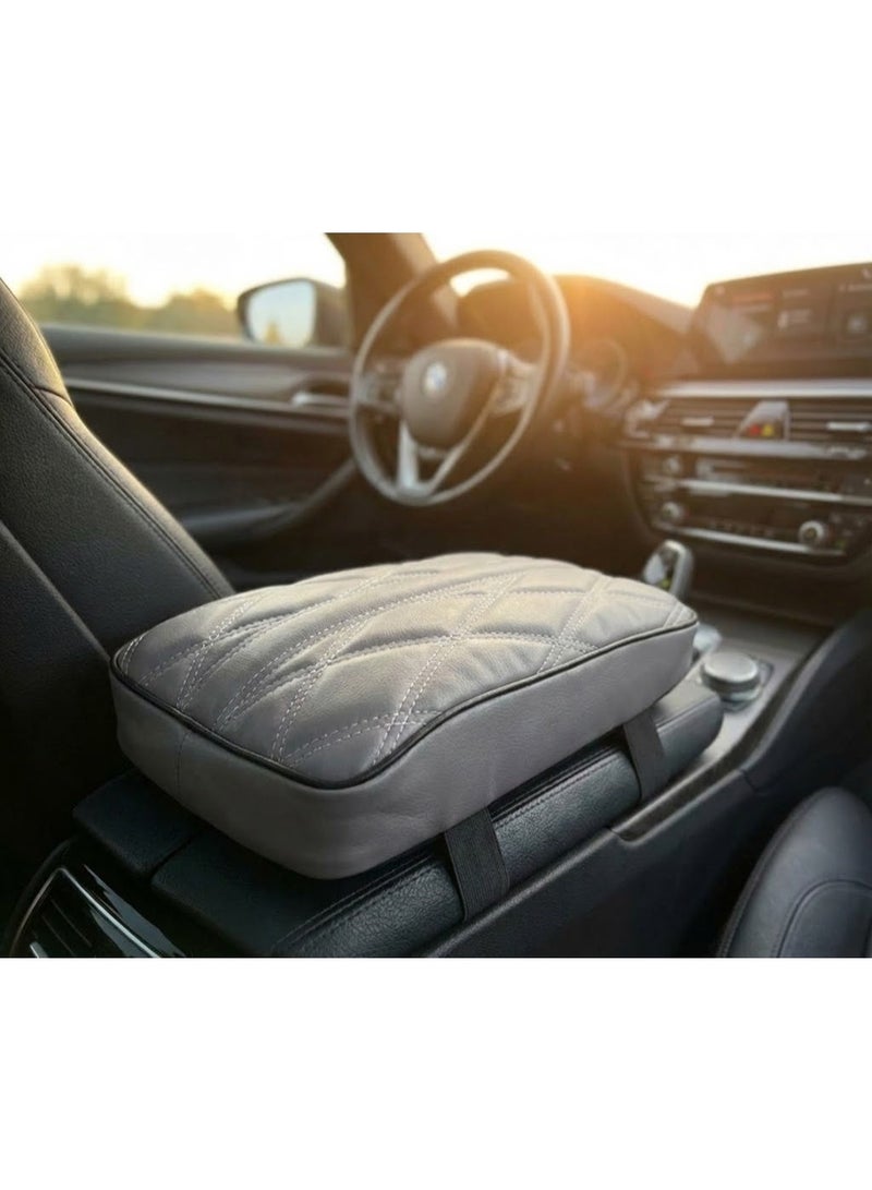 وسادة مسند ذراع وحدة التحكم المركزية من الجلد من الميموري فوم لمعظم انواع السيارات - اسود تطريز مختلف - Image 1