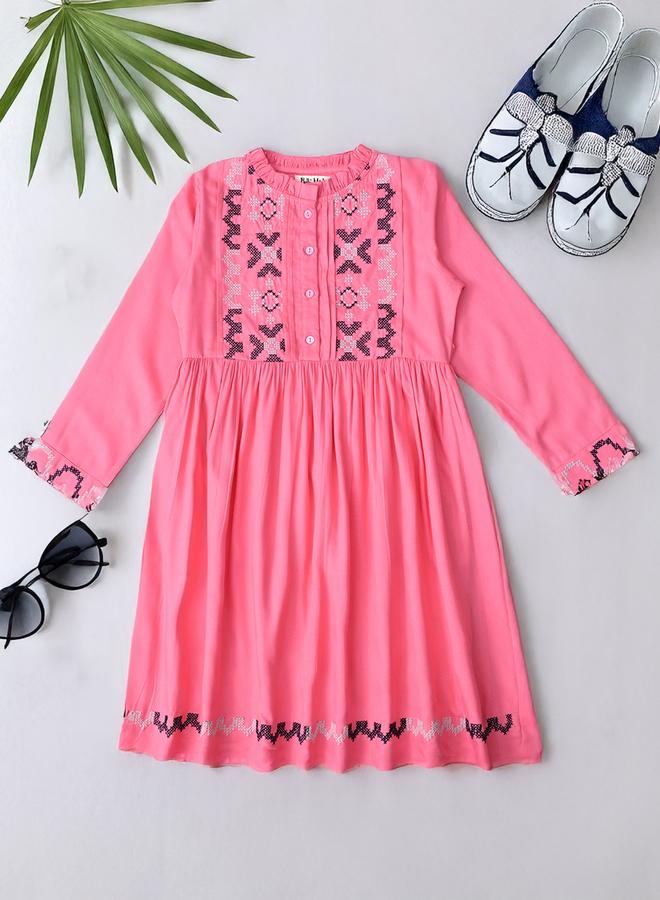 بيلا مودا فستان قطني مطرز - Image 1