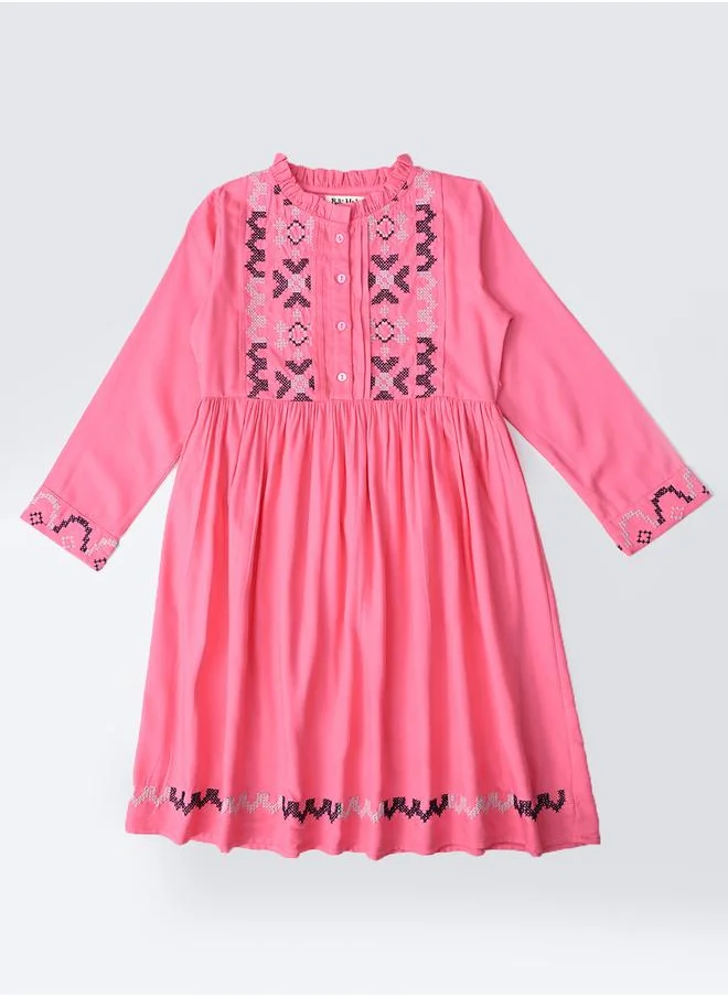 بيلا مودا Bella Moda Embroidered 3/4 Sleeves Cotton Dress with Button Front