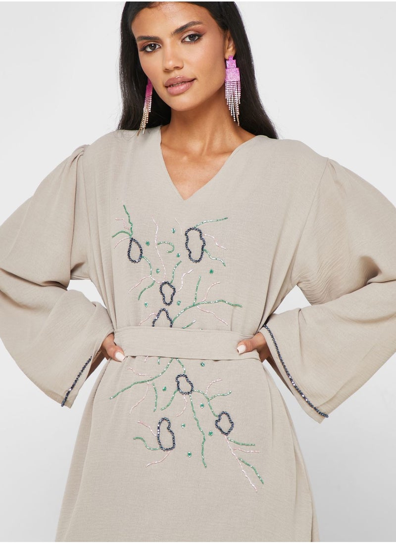 hayas closet - Embellished Belted Jalabiya - Image 1