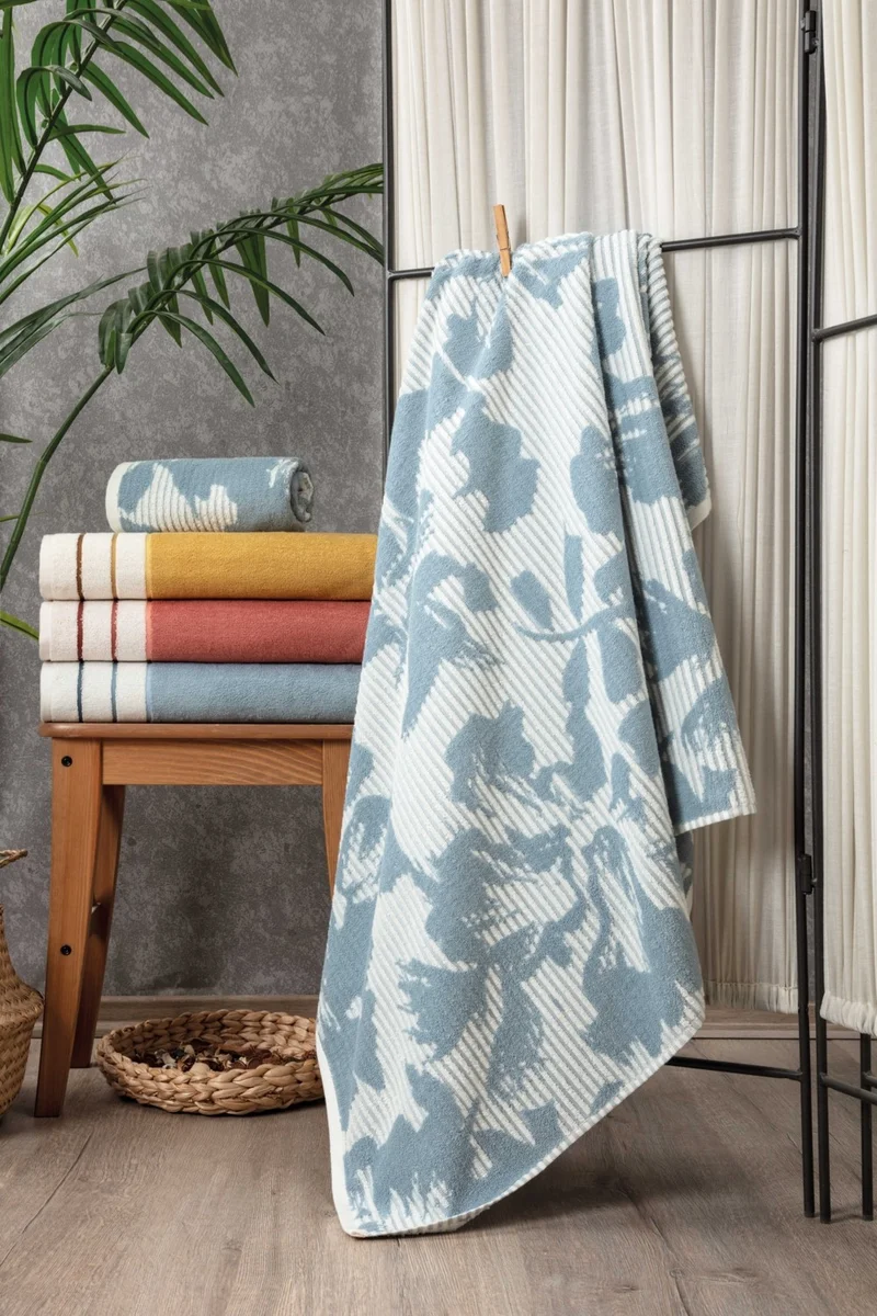 Sevim Patterned 100% Cotton Bath Towel - Highly Water Absorbent & Soft - 90X150 cm - Ecru & Blue - Yarn Dyed