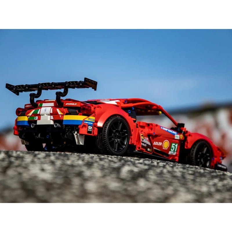 LEGO - Ferrari 488 GTE 1684 Pieces - 42125 - Image 4