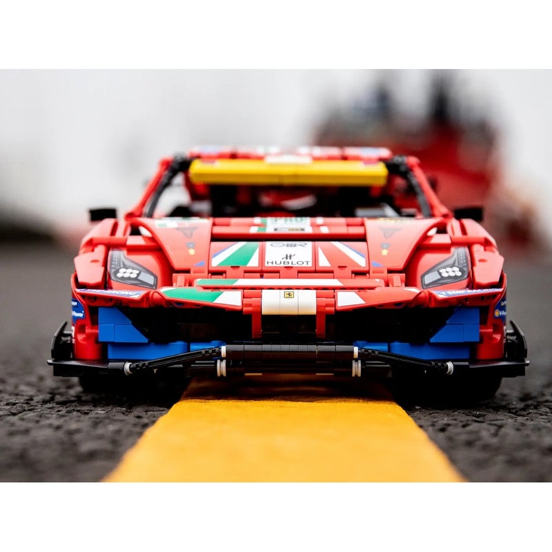 LEGO - Ferrari 488 GTE 1684 Pieces - 42125 - Image 5