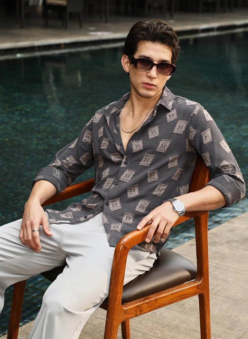 كامبوس سوترا Campus Sutra Men's Charcoal Grey Folk-Block Jacquard Shirt | Spread Collar , Long  Cuffed Sleeves , Button Closure | Geometric Jacquard | Nylon Viscose Shirt For Casual Wear