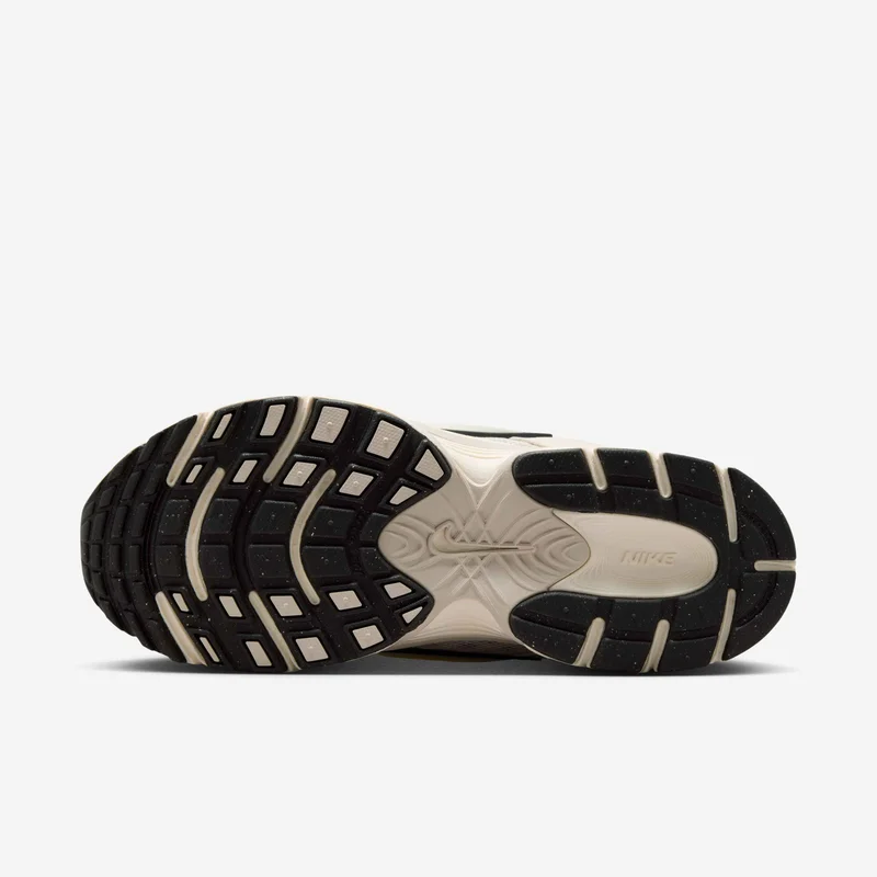 Nike Women's V5 RNR Shoes