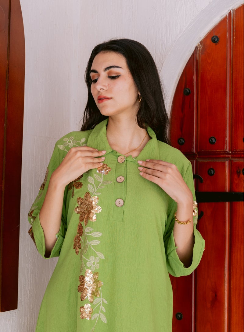 Plain jalabiya with Traner embroidery  - Image 3