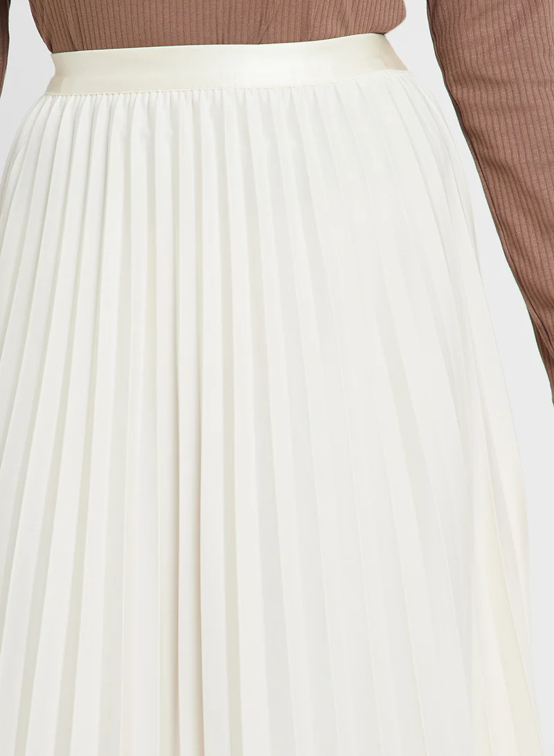 Ginger Pleated Midi Skirt