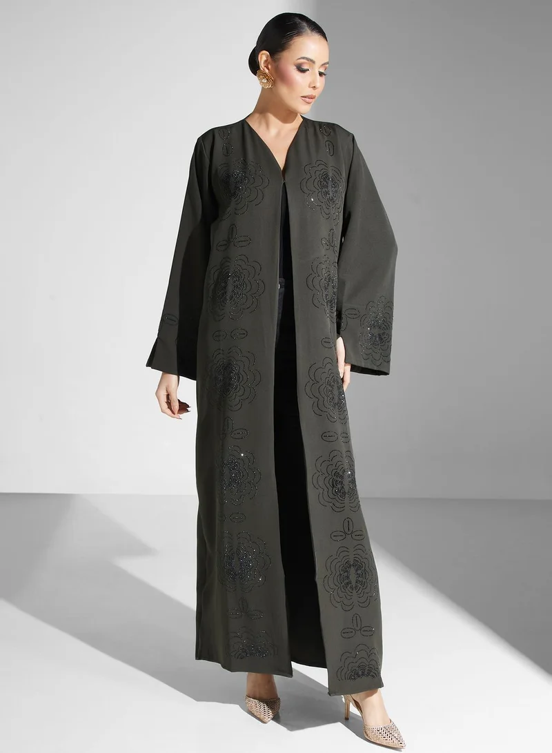 hayas closet Embellished Flared Sleeve Abaya