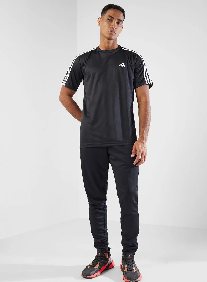 Adidas 3 Stripes Train Essential T-shirt