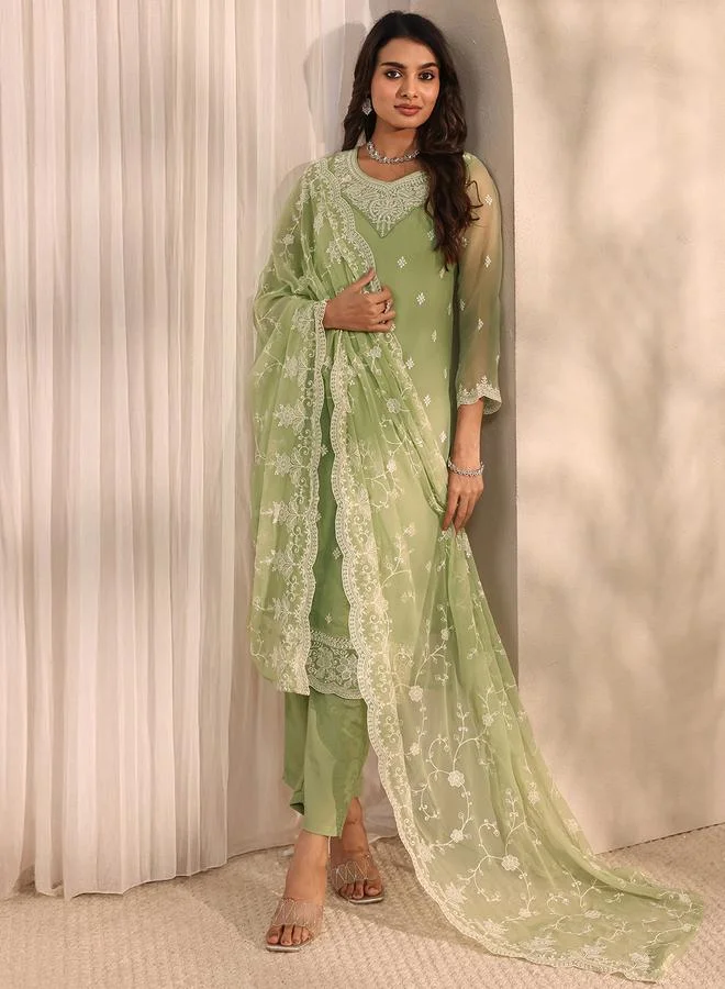 لباس Green Embroidered Chiffon Straight Kurta, Trousers and Dupatta Set