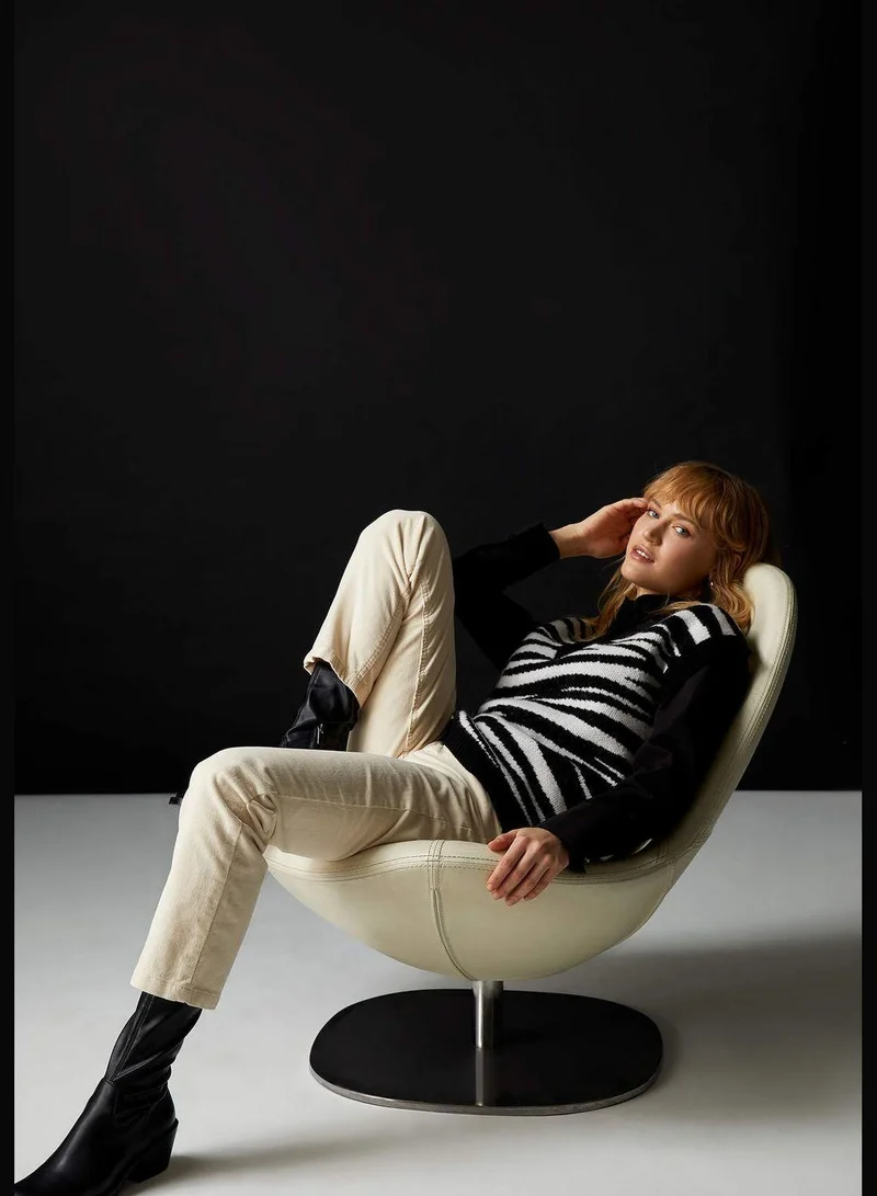 ديفاكتو جيليه بطبعات حمار وحشي