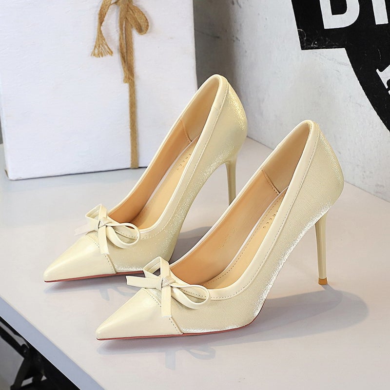 2127-H81 Special Offer Shoes (This Model Is Sold Out And Will Not Be Restocked) - Image 1
