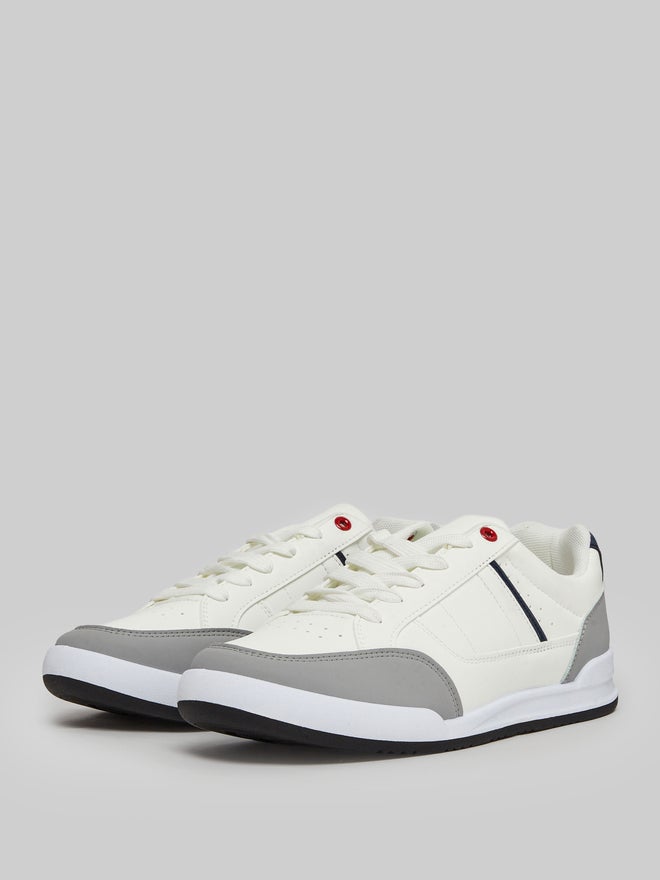 Styli Men Off White Contrast Detail Sneakers - Image 2
