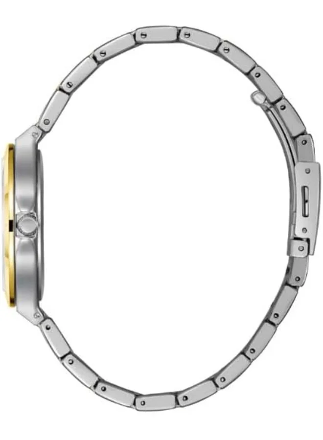 Lee Cooper LEE COOPER Women's 2035 Movement Watch, Analog Display and Metal Strap - LC07999.270, Green