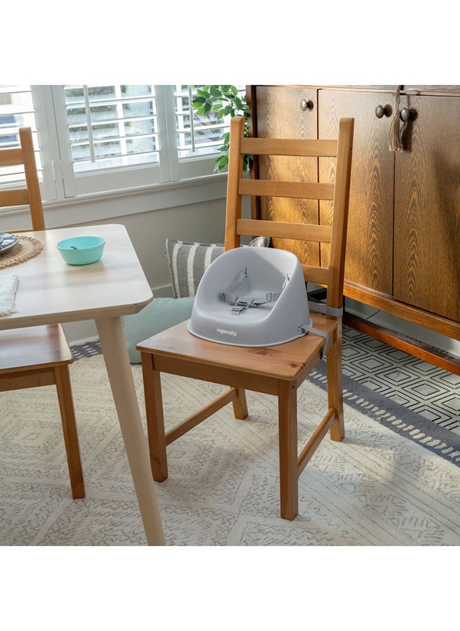 ingenuity - My Spot Easy-Clean Booster Seat – Easy to Clean, Lightweight, Attaches to Most Chairs, Grey (6–36 Months) - Image 1
